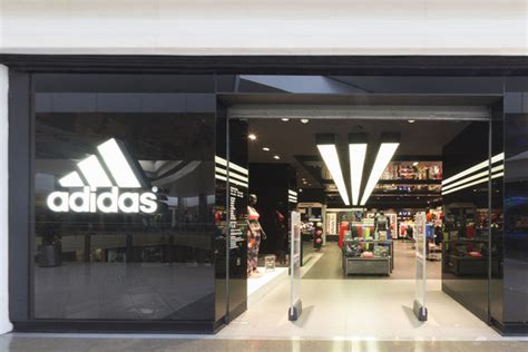 fotos de adidas store méxico city, oasis coyoacán oxtopulco|adidas outlet mexico city.